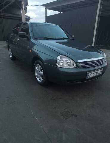 Зеленый ВАЗ 2170 Priora, объемом двигателя 1.6 л и пробегом 220 тыс. км за 1750 $, фото 1 на Automoto.ua