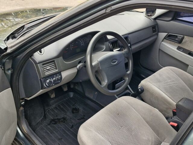 ВАЗ 2170 Priora 2008 в Никополе на Automoto.ua Зеленый ВАЗ 2170 Priora, объемом двигателя 1.6 л и пробегом 168 тыс. км за 2400 $, фото 9 на Automoto.ua