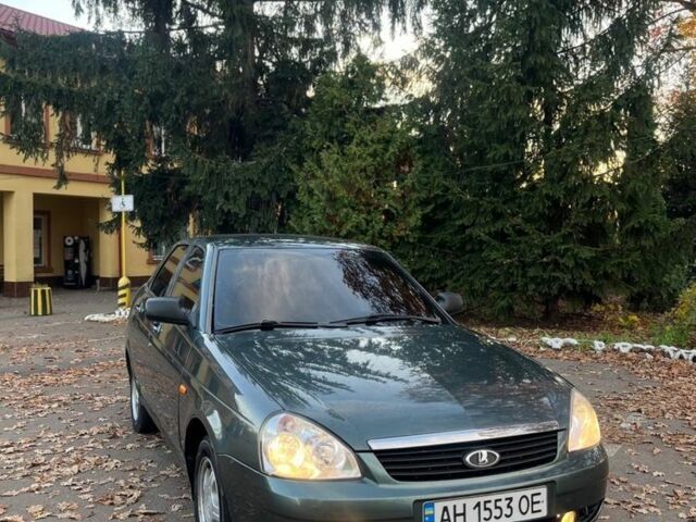 Зеленый ВАЗ 2170 Priora, объемом двигателя 1.6 л и пробегом 3 тыс. км за 2900 $, фото 2 на Automoto.ua