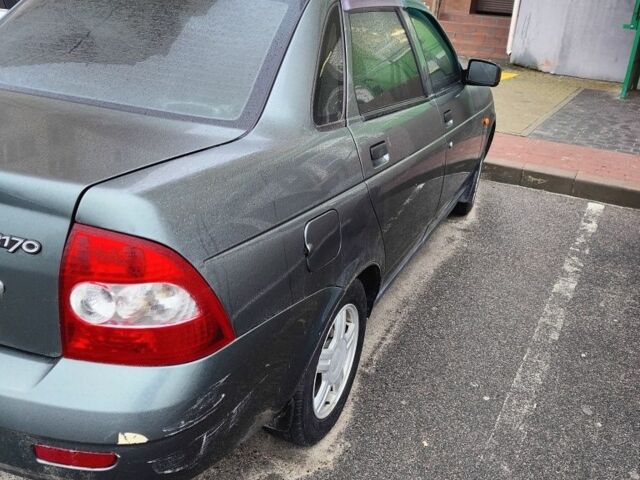 Зеленый ВАЗ 2170 Priora, объемом двигателя 0 л и пробегом 130 тыс. км за 1537 $, фото 5 на Automoto.ua