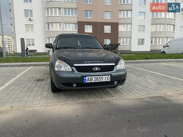 Зеленый ВАЗ 2170 Priora, объемом двигателя 1.6 л и пробегом 119 тыс. км за 2550 $, фото 3 на Automoto.ua