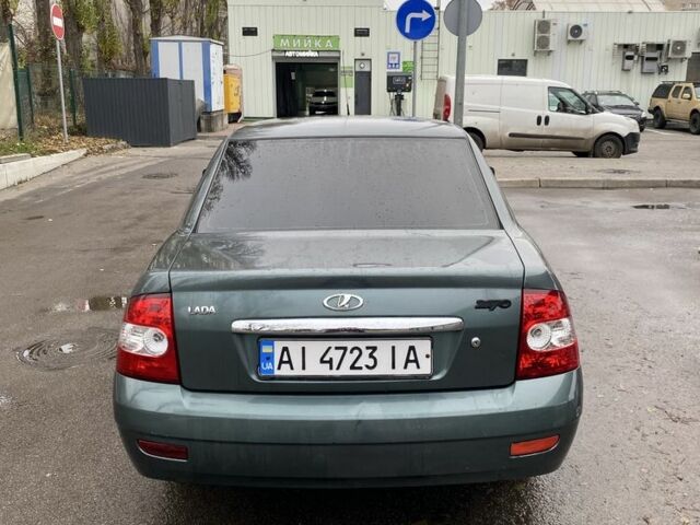 Зеленый ВАЗ 2170 Priora, объемом двигателя 1.6 л и пробегом 220 тыс. км за 2300 $, фото 4 на Automoto.ua