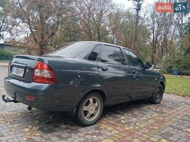 Зеленый ВАЗ 2170 Priora, объемом двигателя 1.6 л и пробегом 270 тыс. км за 2500 $, фото 6 на Automoto.ua