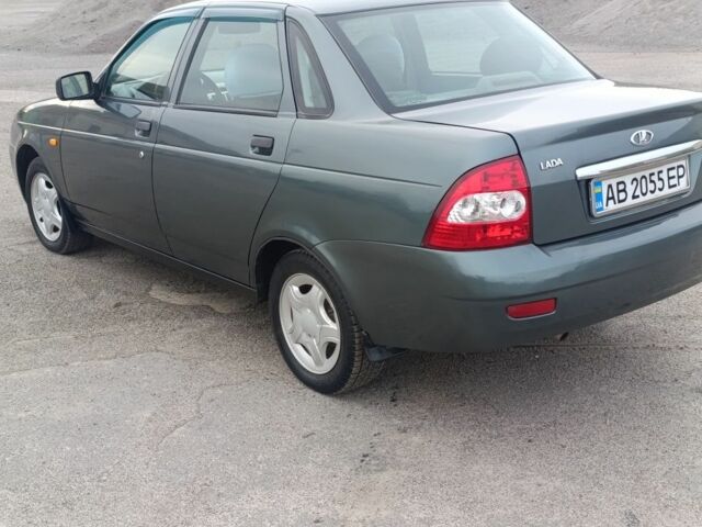 Зеленый ВАЗ 2170 Priora, объемом двигателя 1.6 л и пробегом 85 тыс. км за 2500 $, фото 4 на Automoto.ua