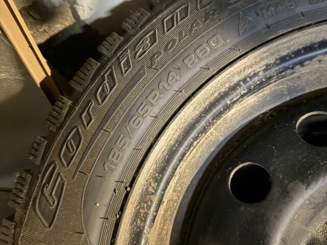 Зелений ВАЗ 2170 Priora, об'ємом двигуна 1.6 л та пробігом 170 тис. км за 2500 $, фото 7 на Automoto.ua