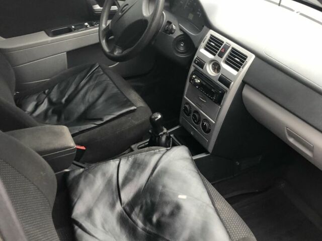 Зелений ВАЗ 2170 Priora, об'ємом двигуна 1.6 л та пробігом 149 тис. км за 2200 $, фото 5 на Automoto.ua