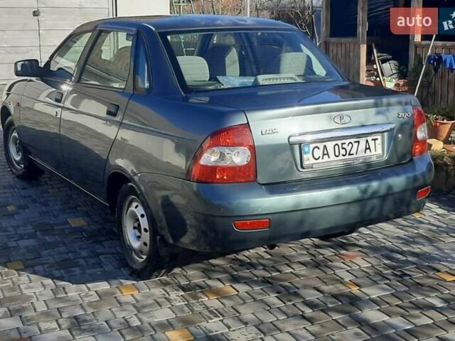 Зеленый ВАЗ 2170 Priora, объемом двигателя 1.6 л и пробегом 190 тыс. км за 2500 $, фото 3 на Automoto.ua