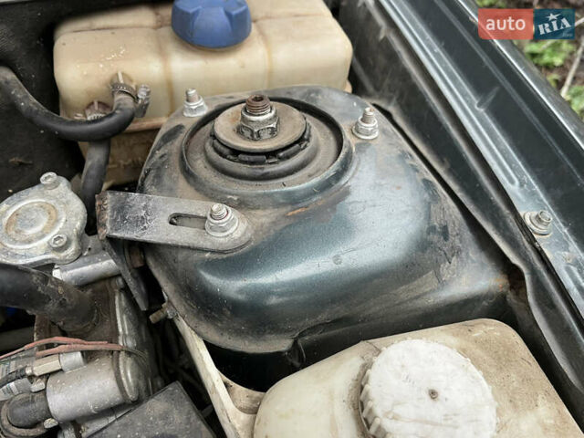 Зелений ВАЗ 2170 Priora, об'ємом двигуна 1.6 л та пробігом 235 тис. км за 2500 $, фото 8 на Automoto.ua