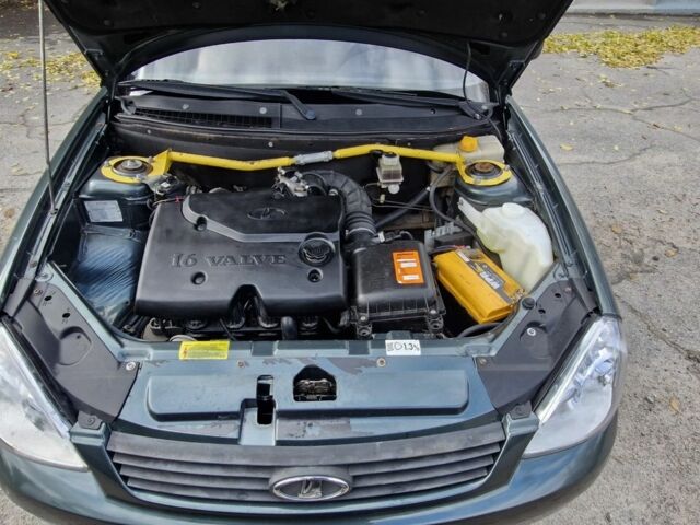 ВАЗ 2170 Priora 2008 в Никополе на Automoto.ua Зеленый ВАЗ 2170 Priora, объемом двигателя 1.6 л и пробегом 168 тыс. км за 2400 $, фото 10 на Automoto.ua