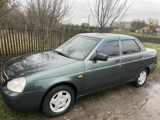 Зелений ВАЗ 2170 Priora, об'ємом двигуна 1.6 л та пробігом 235 тис. км за 2500 $, фото 1 на Automoto.ua