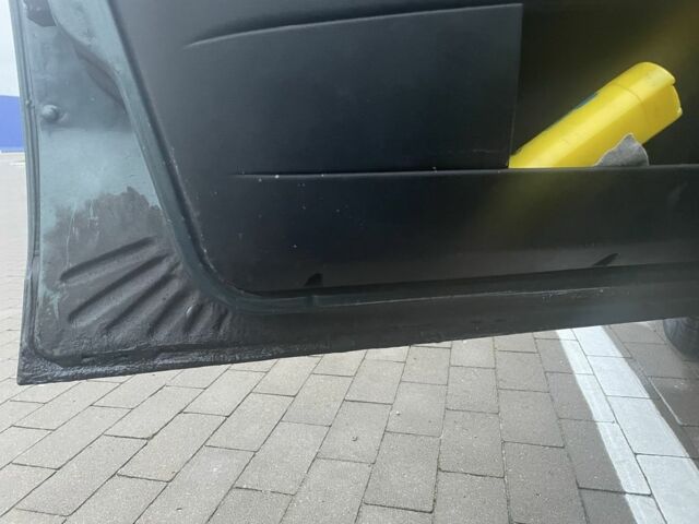 Зелений ВАЗ 2170 Priora, об'ємом двигуна 1.6 л та пробігом 307 тис. км за 2500 $, фото 12 на Automoto.ua