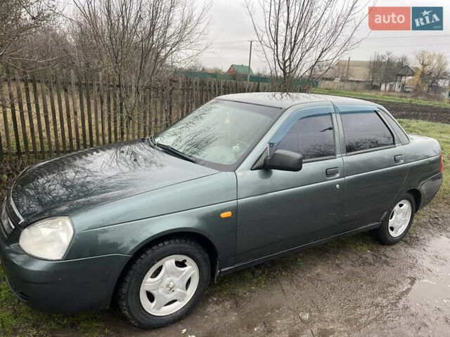 Зелений ВАЗ 2170 Priora, об'ємом двигуна 1.6 л та пробігом 235 тис. км за 2500 $, фото 1 на Automoto.ua