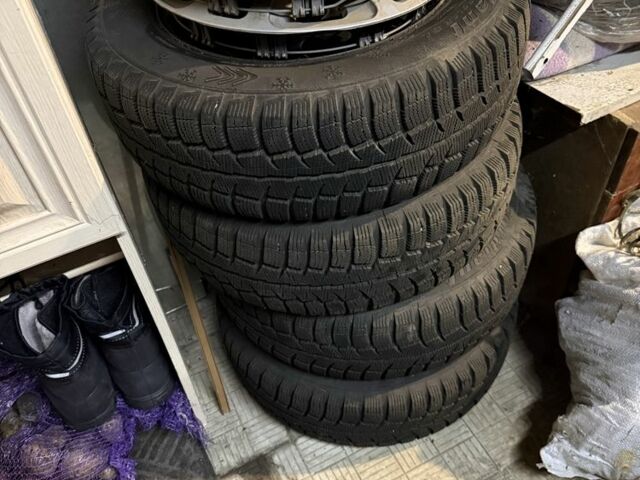 Зелений ВАЗ 2170 Priora, об'ємом двигуна 1.6 л та пробігом 170 тис. км за 2500 $, фото 6 на Automoto.ua