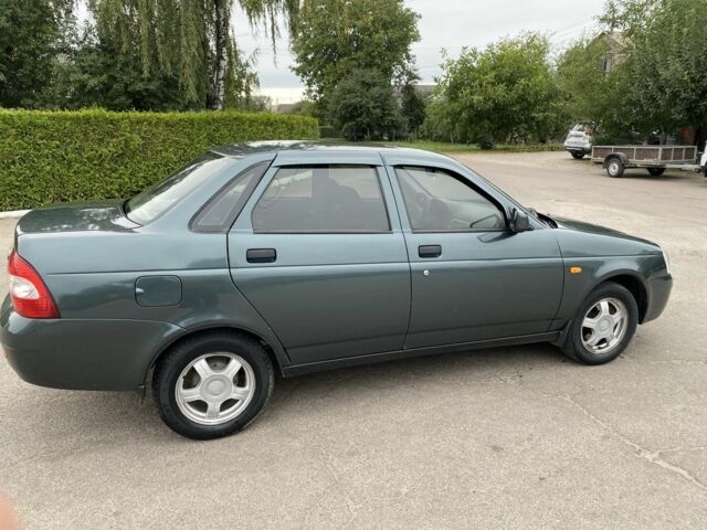 Зеленый ВАЗ 2170 Priora, объемом двигателя 1.6 л и пробегом 251 тыс. км за 2700 $, фото 6 на Automoto.ua
