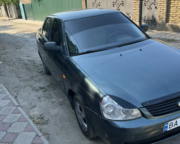 Зеленый ВАЗ 2170 Priora, объемом двигателя 1.6 л и пробегом 180 тыс. км за 2000 $, фото 1 на Automoto.ua