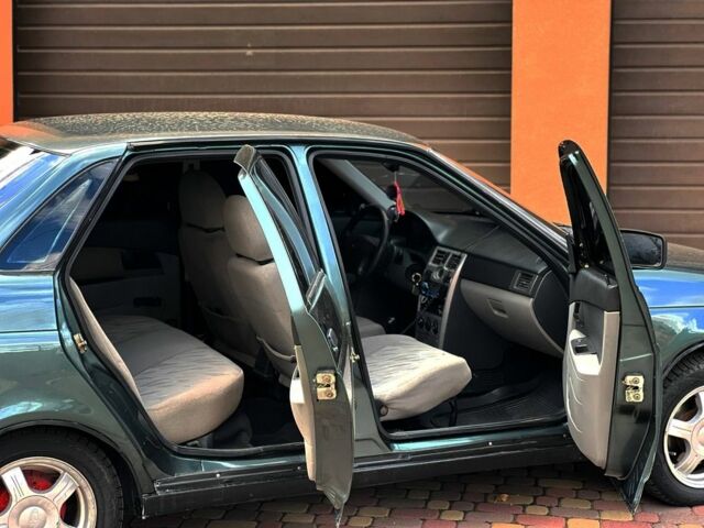 Зелений ВАЗ 2170 Priora, об'ємом двигуна 1.6 л та пробігом 98 тис. км за 3100 $, фото 9 на Automoto.ua