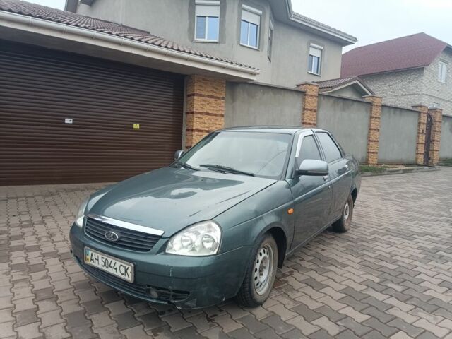 Зелений ВАЗ 2170 Priora, об'ємом двигуна 1.6 л та пробігом 201 тис. км за 1400 $, фото 1 на Automoto.ua