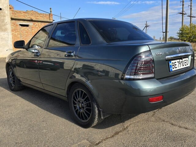ВАЗ 2170 Priora 2011 в Николаеве на Automoto.ua Зеленый ВАЗ 2170 Priora, объемом двигателя 1.6 л и пробегом 102 тыс. км за 3900 $, фото 6 на Automoto.ua