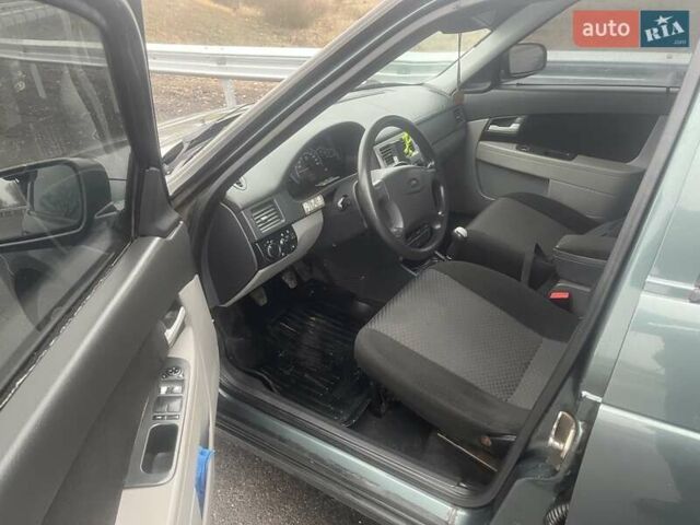 Зелений ВАЗ 2170 Priora, об'ємом двигуна 1.6 л та пробігом 137 тис. км за 3550 $, фото 19 на Automoto.ua