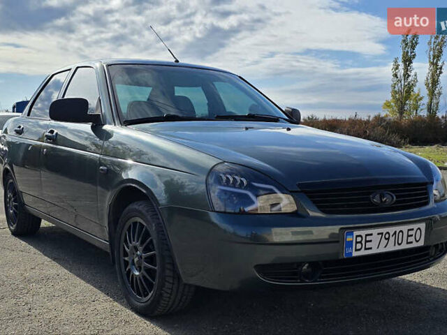 Зеленый ВАЗ 2170 Priora, объемом двигателя 1.6 л и пробегом 104 тыс. км за 4400 $, фото 1 на Automoto.ua