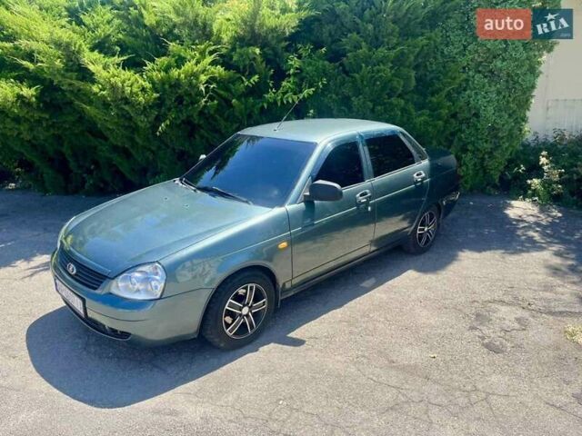 Зеленый ВАЗ 2170 Priora, объемом двигателя 1.6 л и пробегом 200 тыс. км за 3399 $, фото 11 на Automoto.ua
