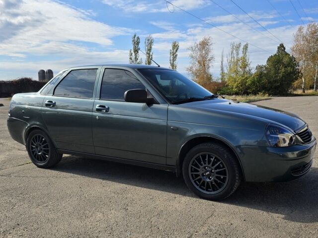 ВАЗ 2170 Priora 2011 в Николаеве на Automoto.ua Зеленый ВАЗ 2170 Priora, объемом двигателя 1.6 л и пробегом 102 тыс. км за 3900 $, фото 3 на Automoto.ua