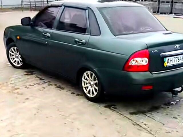 Зелений ВАЗ 2170 Priora, об'ємом двигуна 1.6 л та пробігом 100 тис. км за 2600 $, фото 1 на Automoto.ua