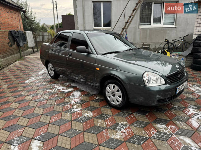 Зеленый ВАЗ 2170 Priora, объемом двигателя 1.6 л и пробегом 169 тыс. км за 3000 $, фото 5 на Automoto.ua
