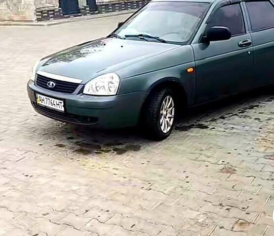 Зеленый ВАЗ 2170 Priora, объемом двигателя 1.6 л и пробегом 100 тыс. км за 2600 $, фото 2 на Automoto.ua