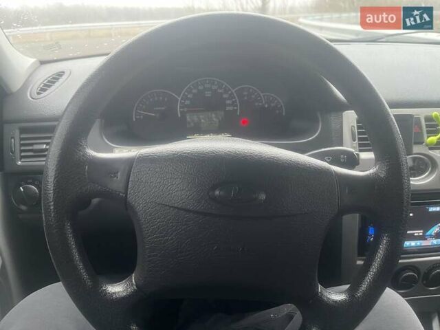 Зелений ВАЗ 2170 Priora, об'ємом двигуна 1.6 л та пробігом 137 тис. км за 3550 $, фото 23 на Automoto.ua