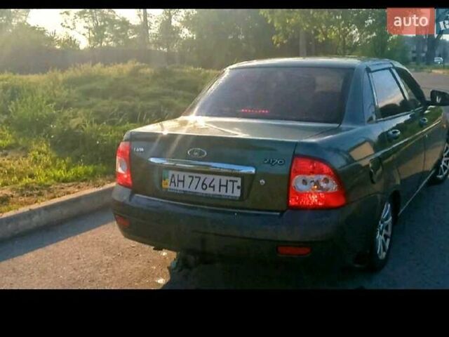 Зеленый ВАЗ 2170 Priora, объемом двигателя 1.6 л и пробегом 100 тыс. км за 2600 $, фото 1 на Automoto.ua