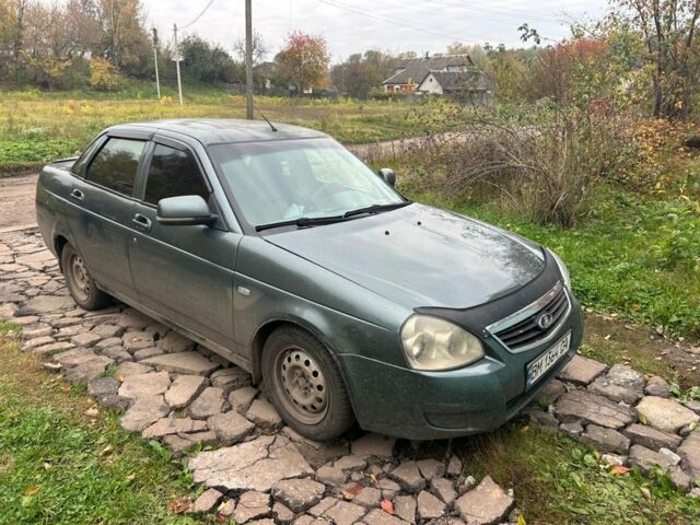 Зеленый ВАЗ 2170 Priora, объемом двигателя 1.6 л и пробегом 385 тыс. км за 2230 $, фото 5 на Automoto.ua