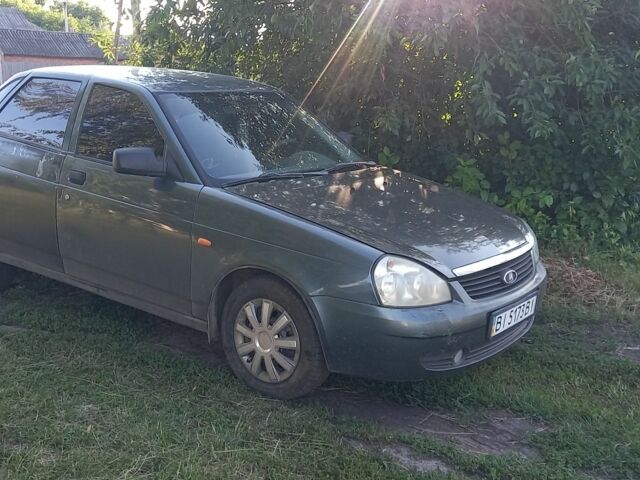 Зеленый ВАЗ 2170 Priora, объемом двигателя 1.6 л и пробегом 125 тыс. км за 1600 $, фото 4 на Automoto.ua