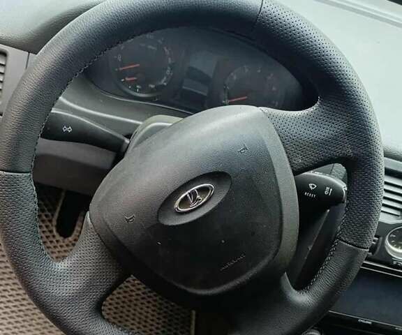 Зеленый ВАЗ 2170 Priora, объемом двигателя 1.6 л и пробегом 95 тыс. км за 4500 $, фото 1 на Automoto.ua