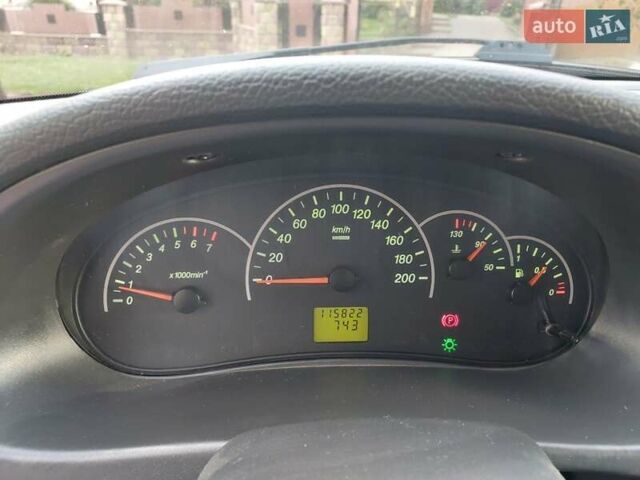 Зеленый ВАЗ 2170 Priora, объемом двигателя 1.6 л и пробегом 115 тыс. км за 3650 $, фото 5 на Automoto.ua