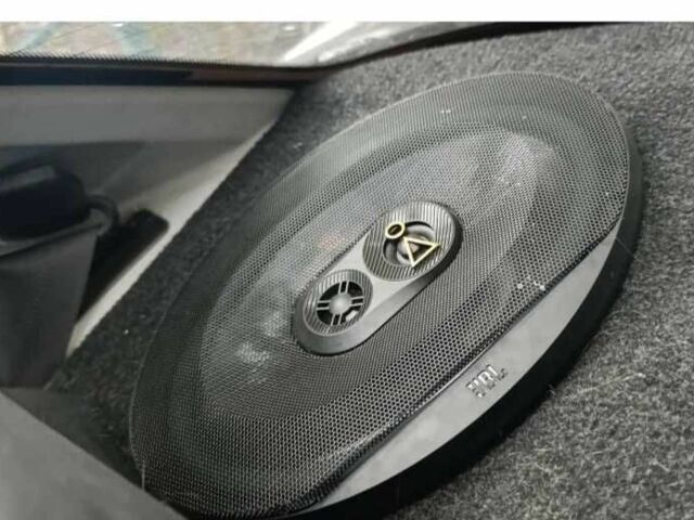 Зеленый ВАЗ 2170 Priora, объемом двигателя 1.6 л и пробегом 86 тыс. км за 5000 $, фото 6 на Automoto.ua