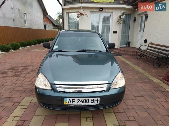 Зеленый ВАЗ 2170 Priora, объемом двигателя 1.6 л и пробегом 115 тыс. км за 3650 $, фото 3 на Automoto.ua