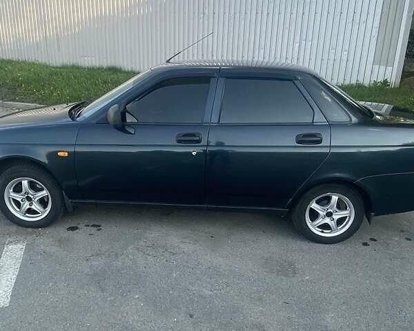 Зелений ВАЗ 2170 Priora, об'ємом двигуна 1.6 л та пробігом 142 тис. км за 3300 $, фото 7 на Automoto.ua