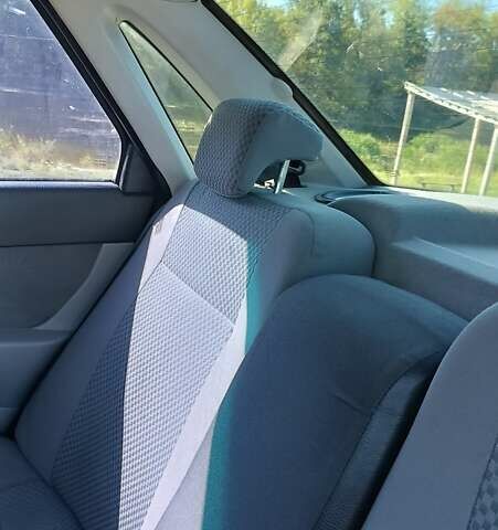 Зеленый ВАЗ 2170 Priora, объемом двигателя 1.6 л и пробегом 145 тыс. км за 3400 $, фото 10 на Automoto.ua