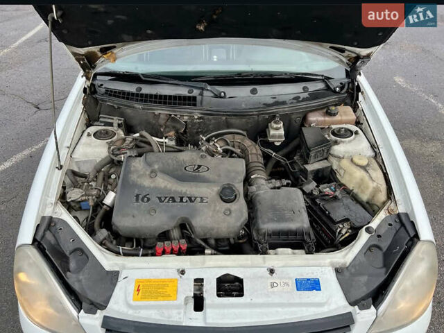 Белый ВАЗ 2171 Priora, объемом двигателя 1.6 л и пробегом 280 тыс. км за 2200 $, фото 15 на Automoto.ua