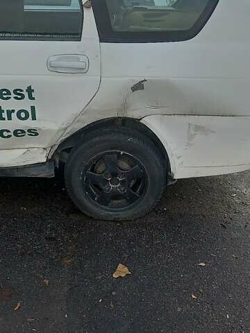 Білий ВАЗ 2171 Priora, об'ємом двигуна 1.6 л та пробігом 30 тис. км за 1000 $, фото 4 на Automoto.ua