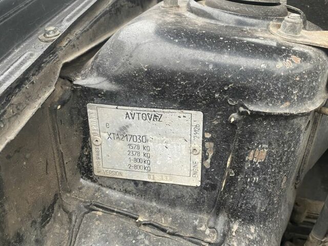 Черный ВАЗ 2171 Priora, объемом двигателя 1.6 л и пробегом 350 тыс. км за 1100 $, фото 6 на Automoto.ua