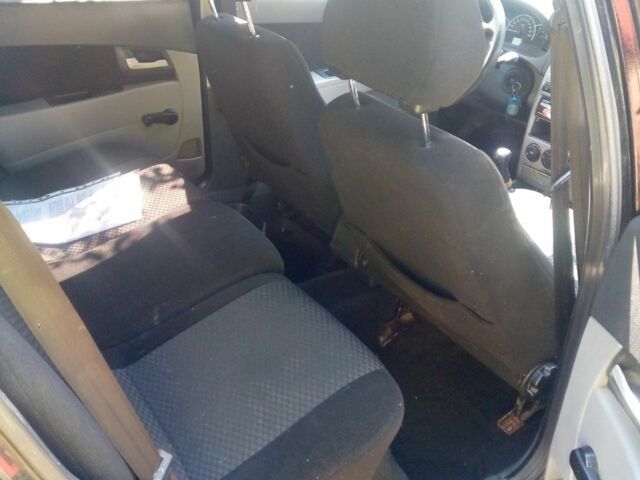 Черный ВАЗ 2171 Priora, объемом двигателя 1.6 л и пробегом 236 тыс. км за 1850 $, фото 6 на Automoto.ua