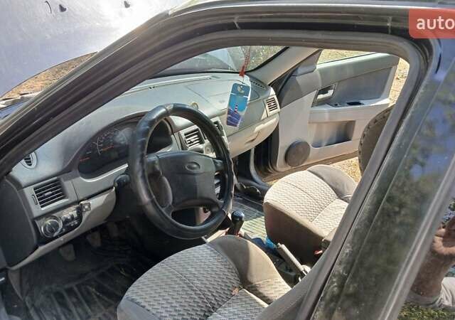 Черный ВАЗ 2171 Priora, объемом двигателя 1.6 л и пробегом 227 тыс. км за 3000 $, фото 5 на Automoto.ua
