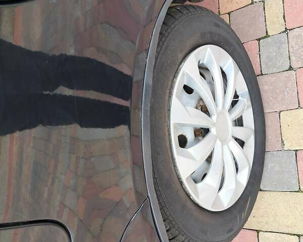 Черный ВАЗ 2171 Priora, объемом двигателя 1.6 л и пробегом 208 тыс. км за 2499 $, фото 15 на Automoto.ua