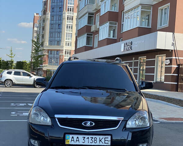 Черный ВАЗ 2171 Priora, объемом двигателя 1.6 л и пробегом 300 тыс. км за 2400 $, фото 2 на Automoto.ua