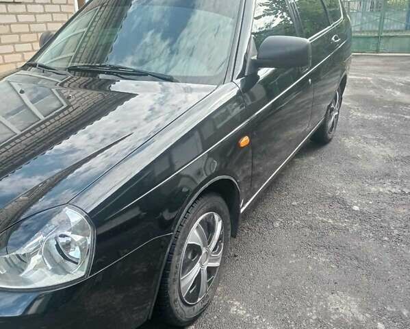 Черный ВАЗ 2171 Priora, объемом двигателя 1.6 л и пробегом 68 тыс. км за 4500 $, фото 1 на Automoto.ua