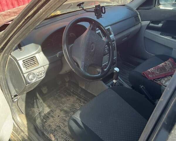Черный ВАЗ 2171 Priora, объемом двигателя 1.6 л и пробегом 90 тыс. км за 1100 $, фото 1 на Automoto.ua