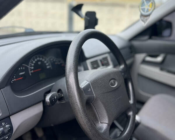 Чорний ВАЗ 2171 Priora, об'ємом двигуна 1.6 л та пробігом 54 тис. км за 3250 $, фото 12 на Automoto.ua