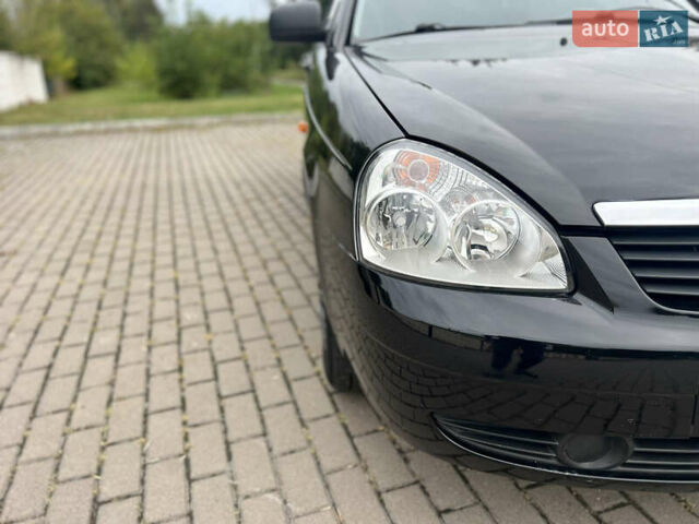 Чорний ВАЗ 2171 Priora, об'ємом двигуна 1.6 л та пробігом 54 тис. км за 3250 $, фото 9 на Automoto.ua